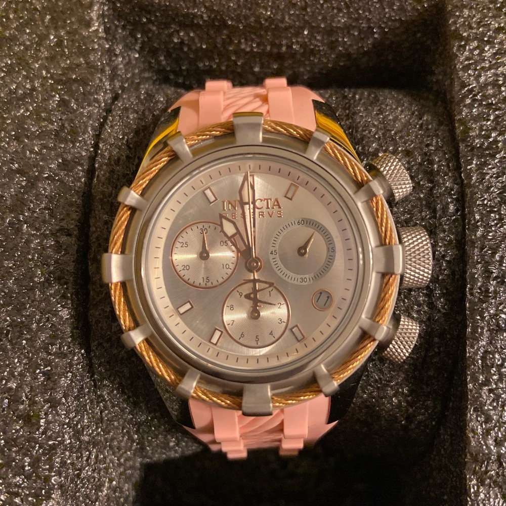 INVICTA BOLT WATCH W/ PINK SILICONE BAND 14778